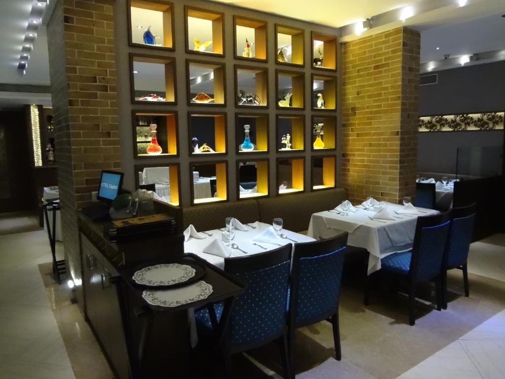 Hotel Capitol Thane Exterior foto